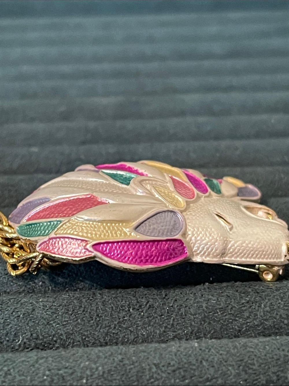 Vintage HMS Madeira Collection Pastel Roaring Lion Brooch Pendant Necklace - Picture 8 of 11